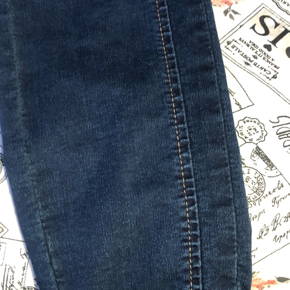 .Jeans👖 - Picture 2 of 3